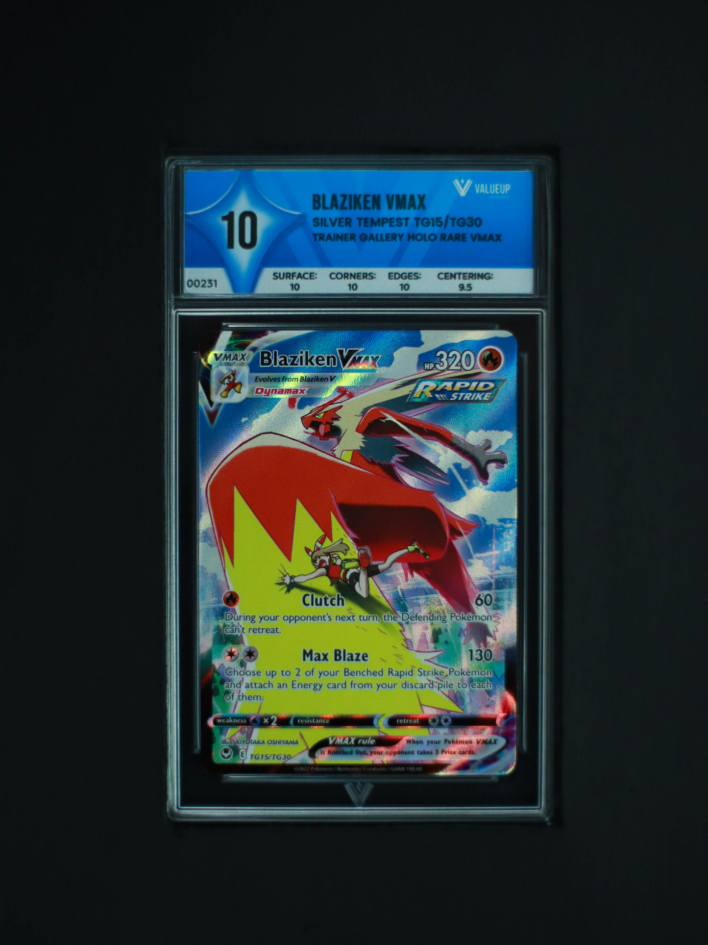 00231 BLAZIKEN VMAX