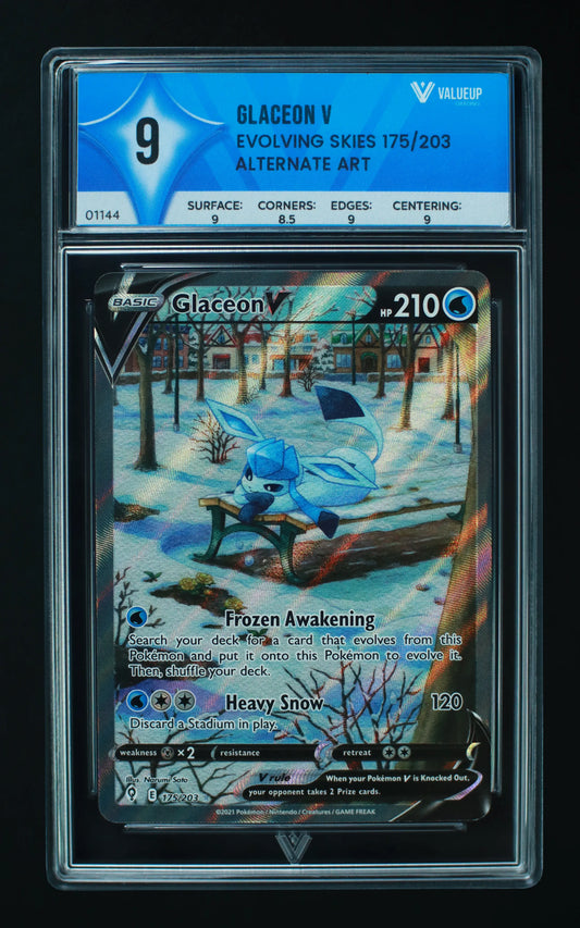 01144 GLACEON V Grading Card