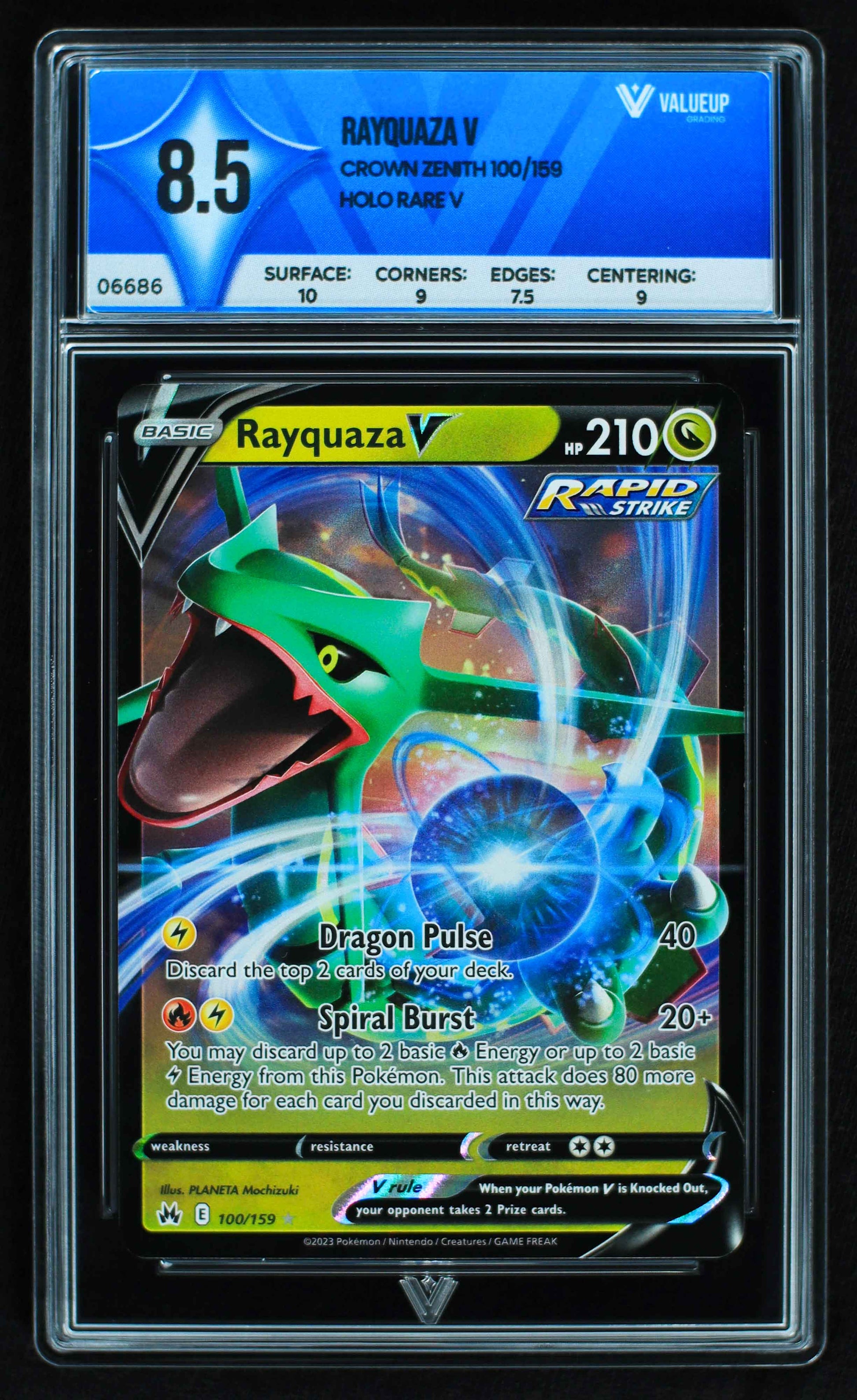 06686 RAYQUZA V Grading Card