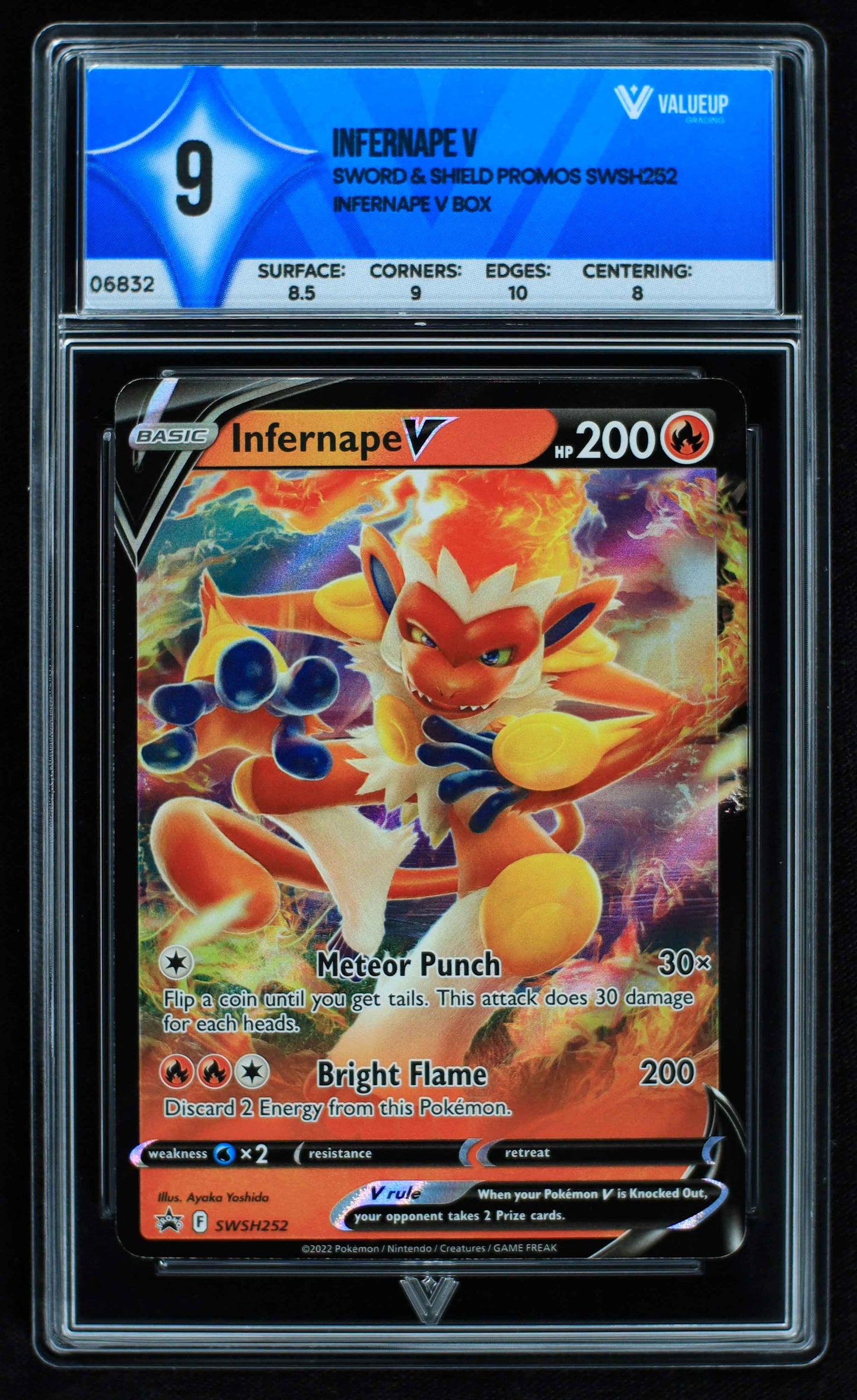 06832 INFERNAPE V Grading Card