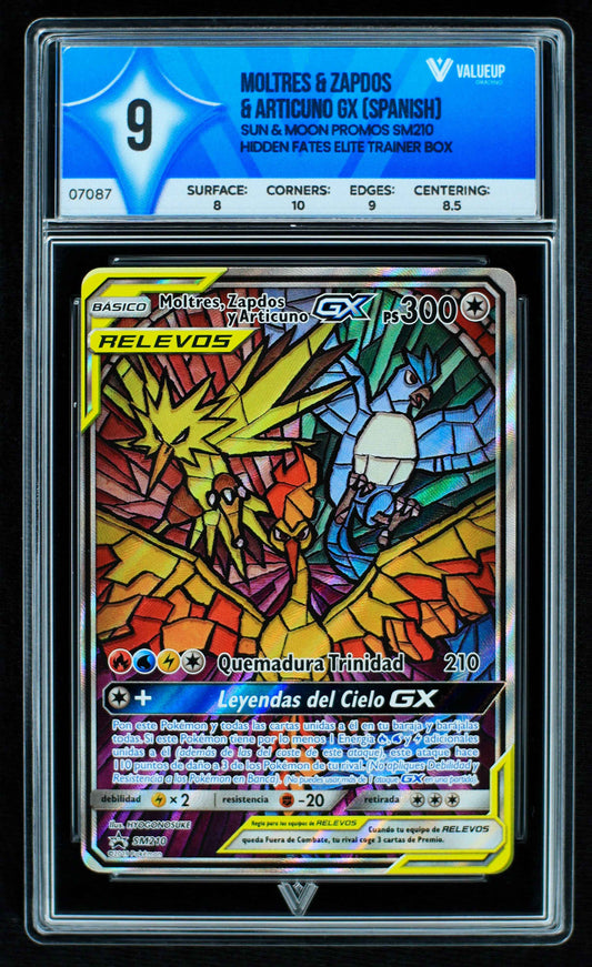 07087 MOLTRES & ZAPDOS & ARTICUNO GX (SPANISH) Grading Card