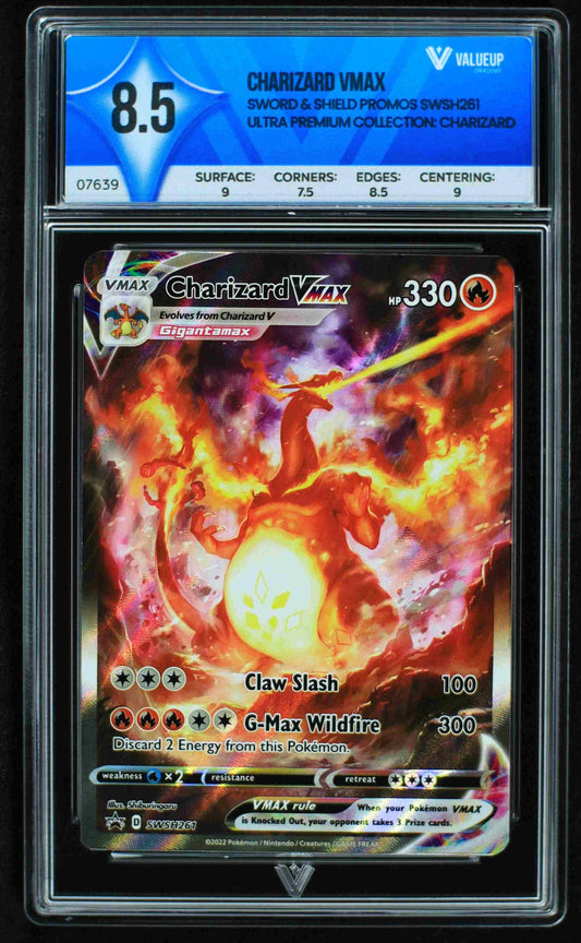 Grading Card Charizard Vmax