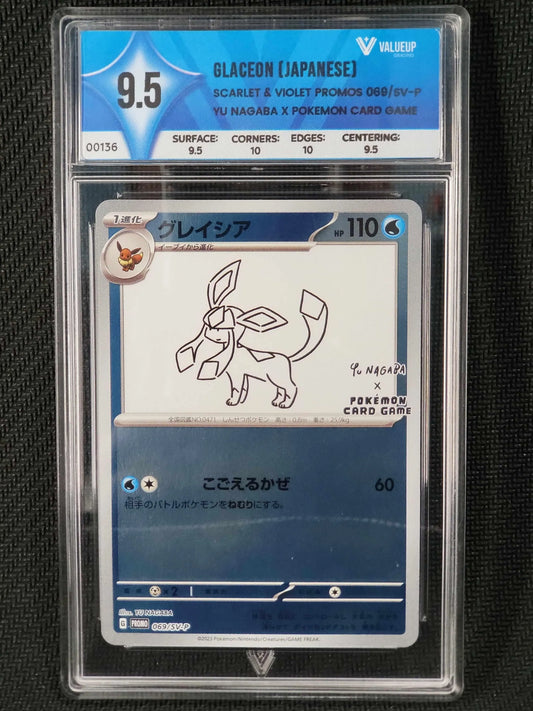Grading Card Glaceon